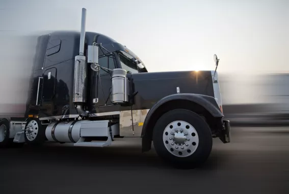 background commercial truck insurance mini